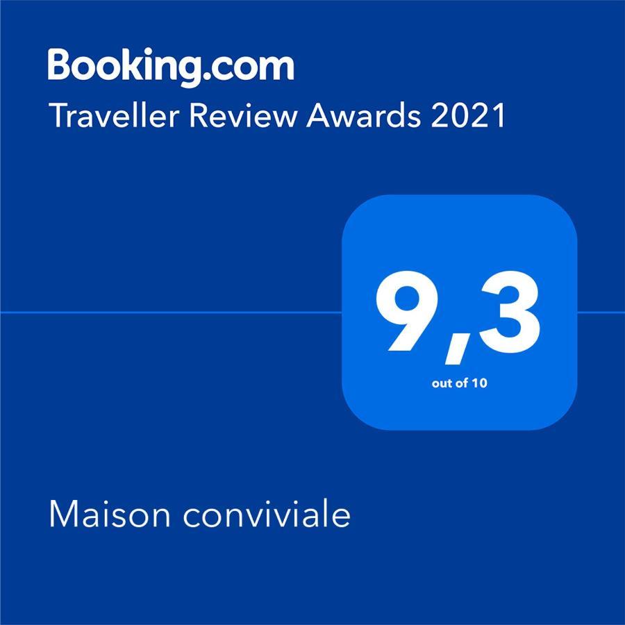 Maison Conviviale Puy-Guillaume Exterior photo